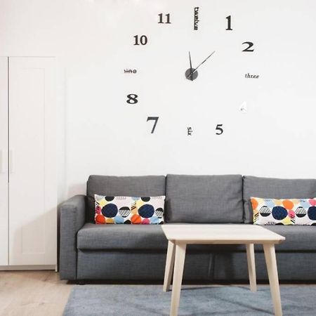 City Apartment Near Shooping Center, 6 Guests Berlin Kültér fotó