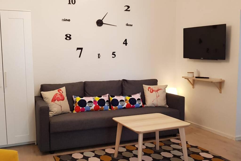 City Apartment Near Shooping Center, 6 Guests Berlin Kültér fotó