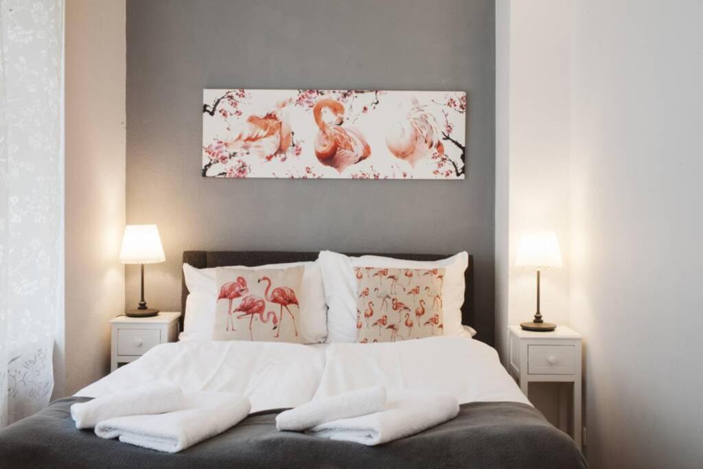 City Apartment Near Shooping Center, 6 Guests Berlin Kültér fotó