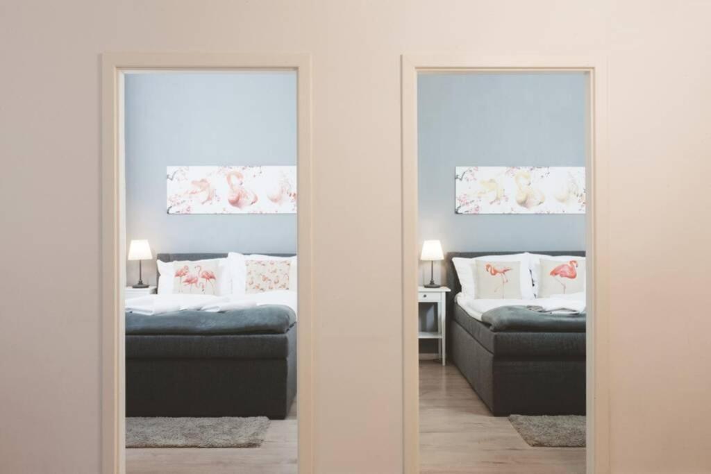 City Apartment Near Shooping Center, 6 Guests Berlin Kültér fotó